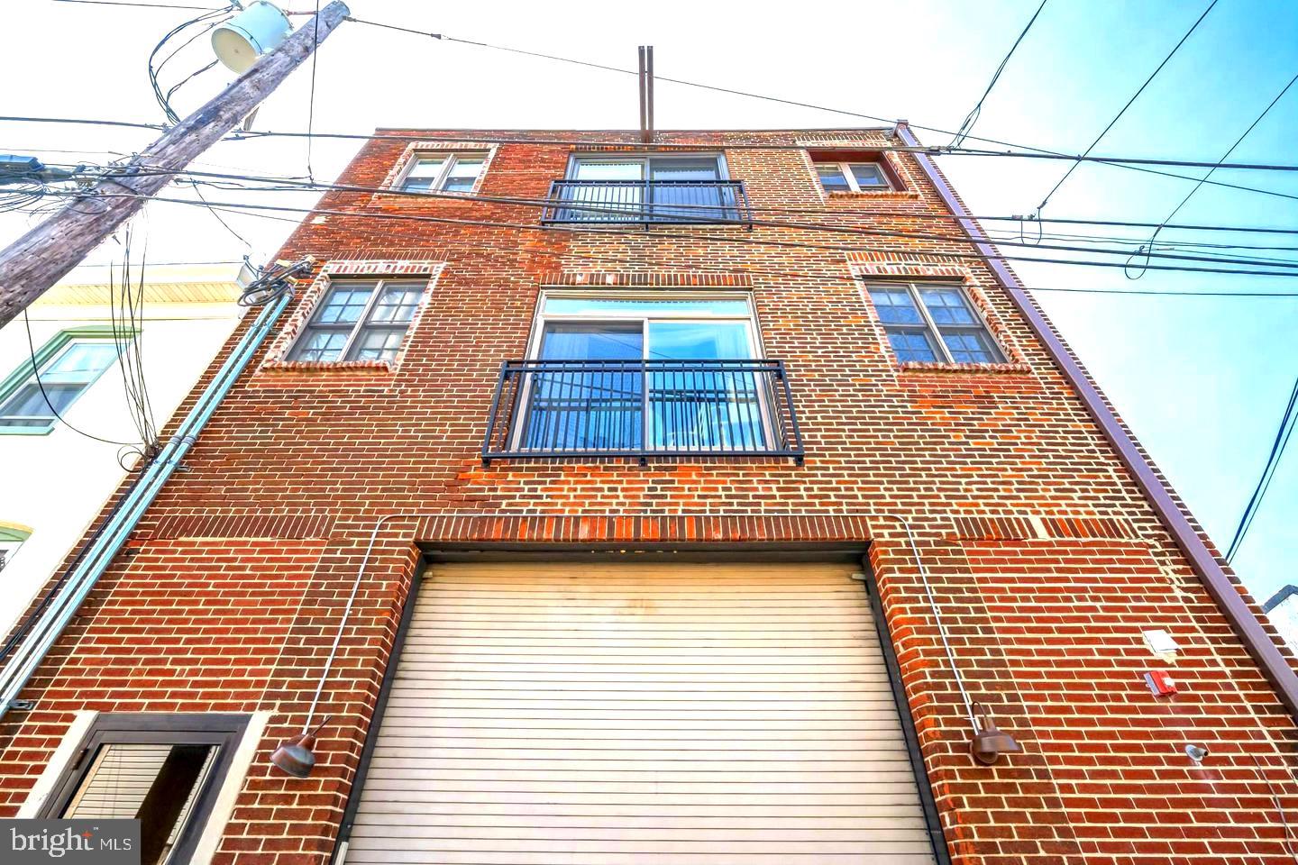 207 RECTOR ST #3F