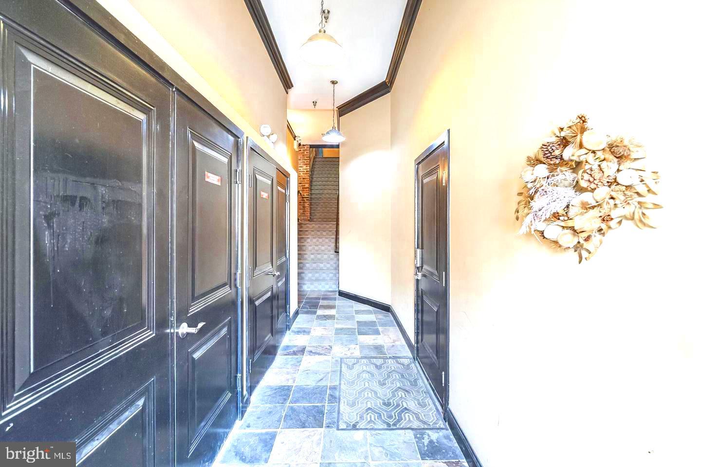 207 RECTOR ST #3F