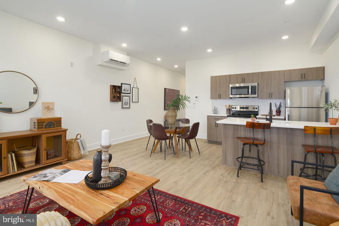 6155 RIDGE #308