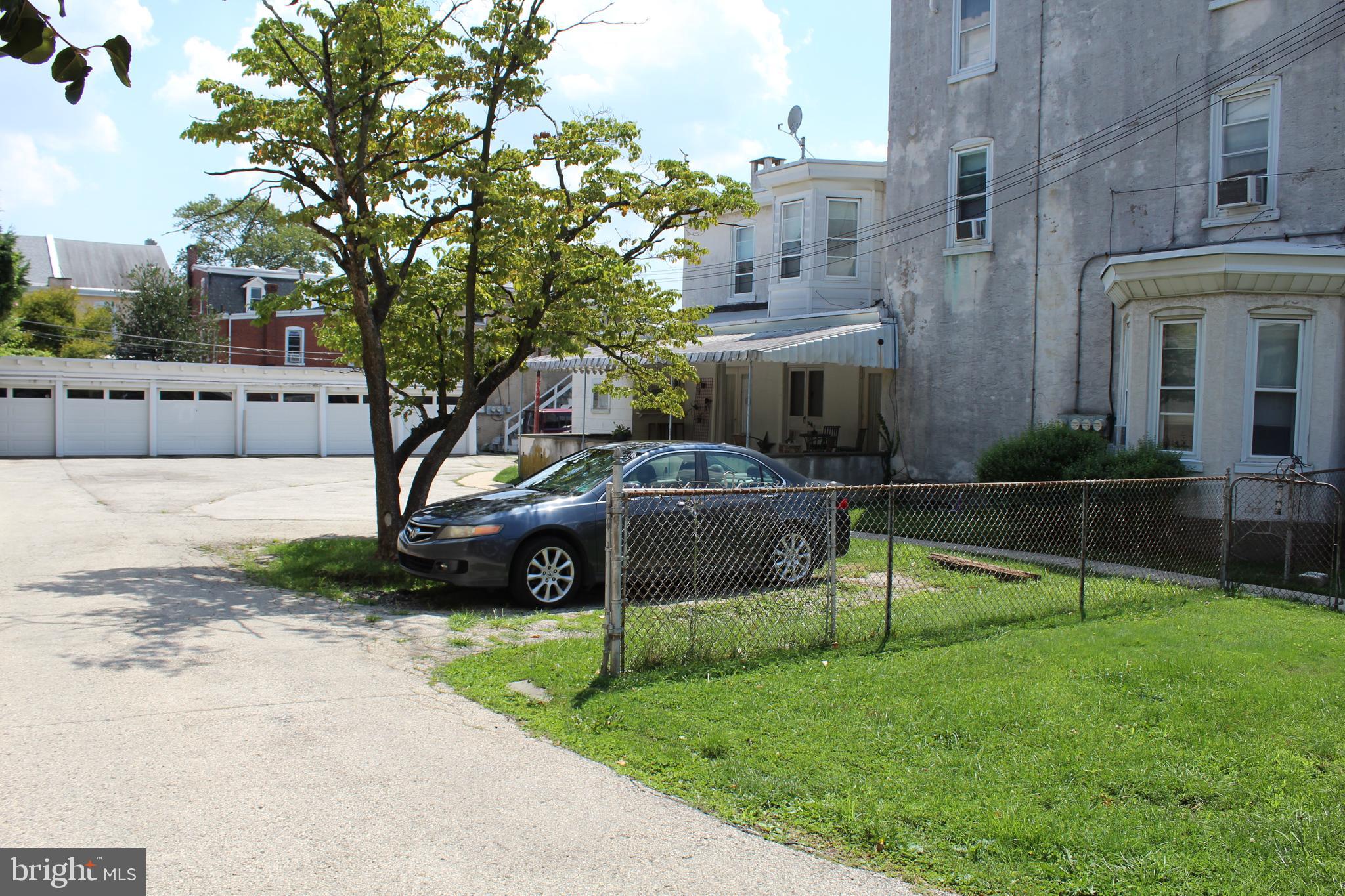 459 MARTIN ST #3
