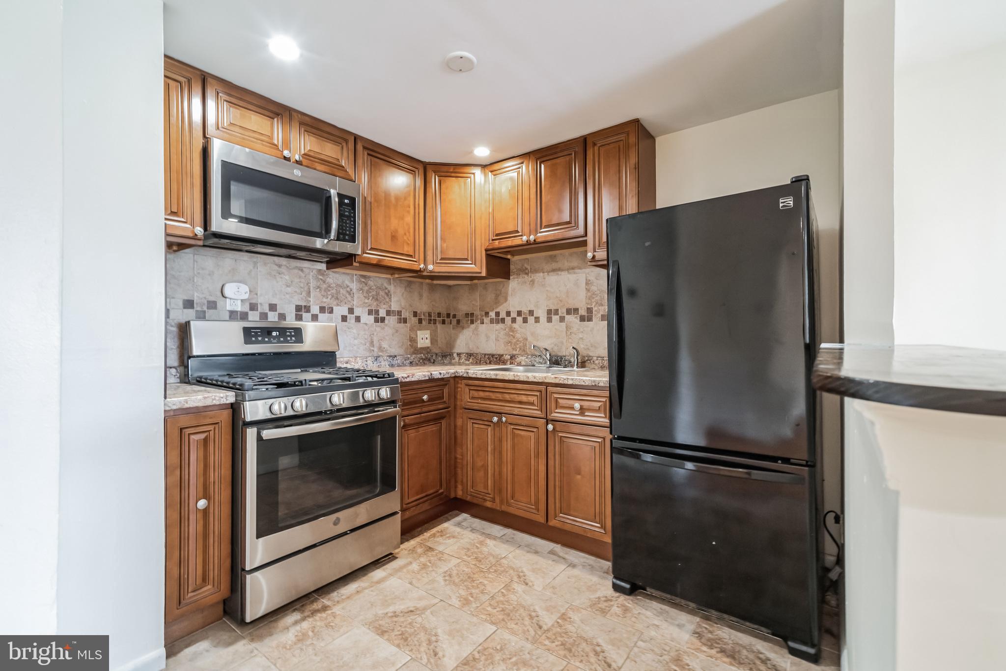 5429 HOUGHTON PL #2 FLR