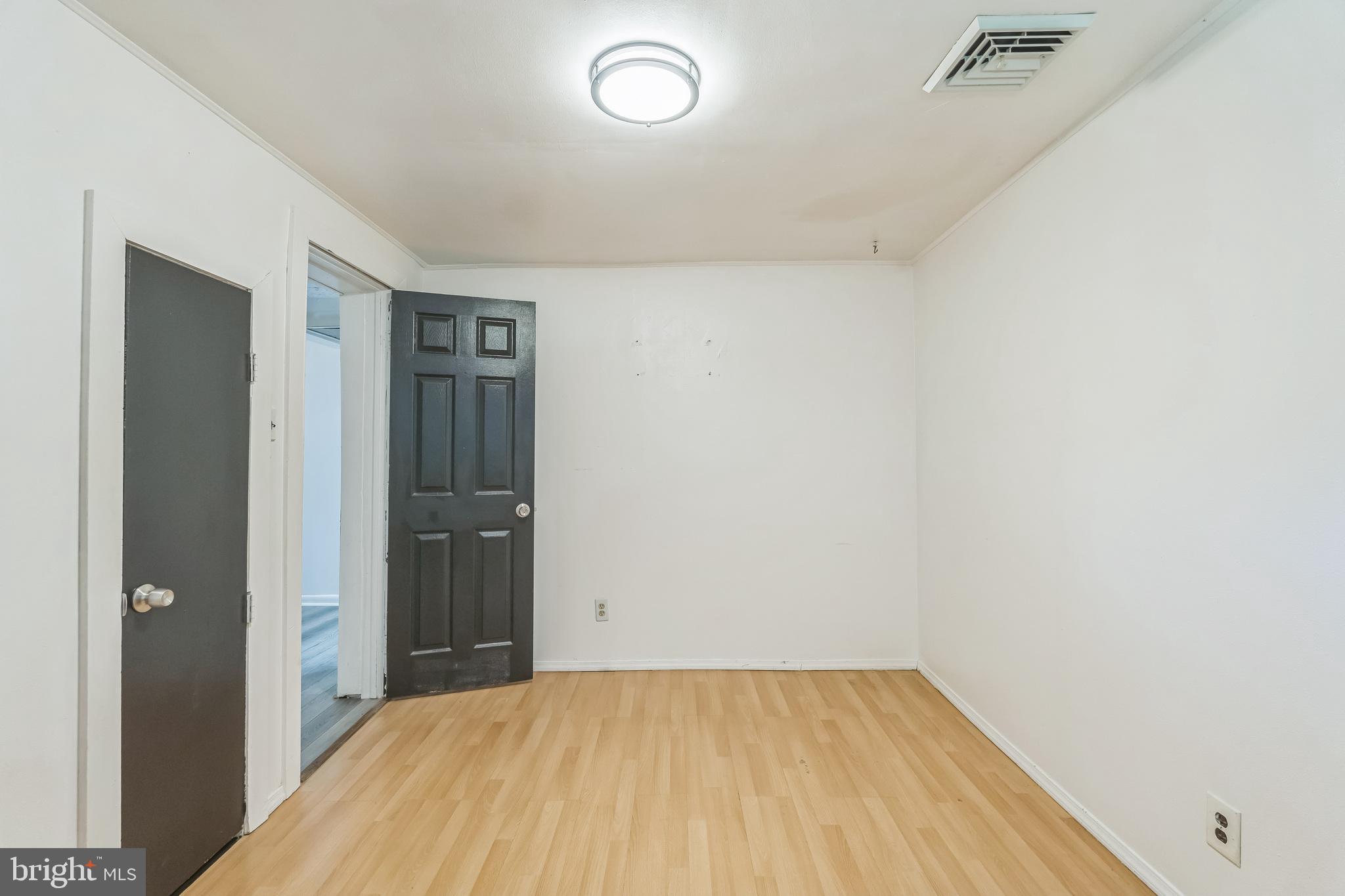 713 Manatawna Ave