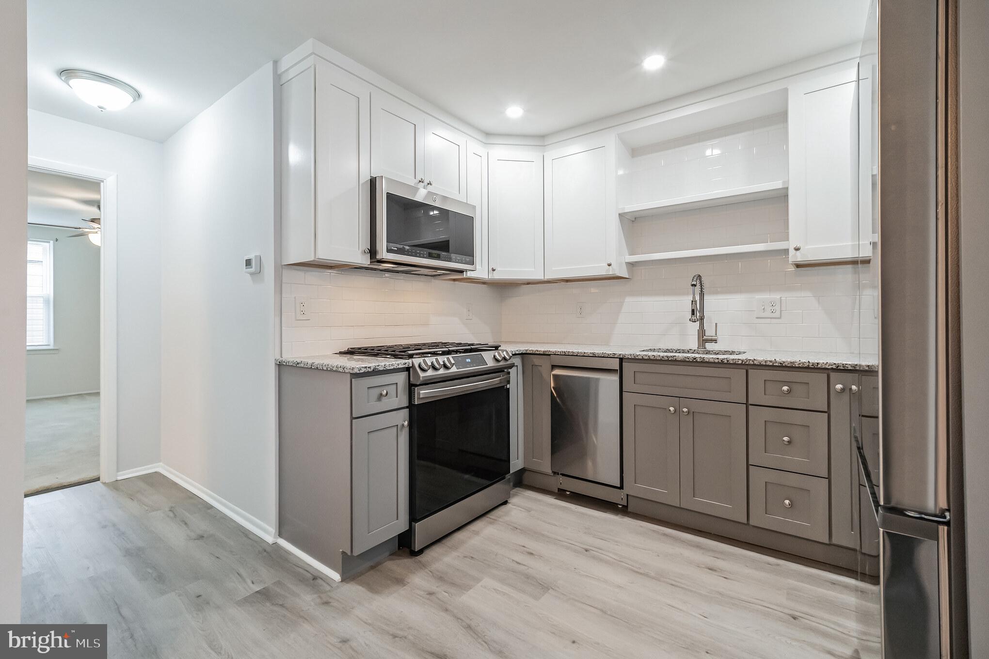 611-15 ROXBOROUGH AVE #607A
