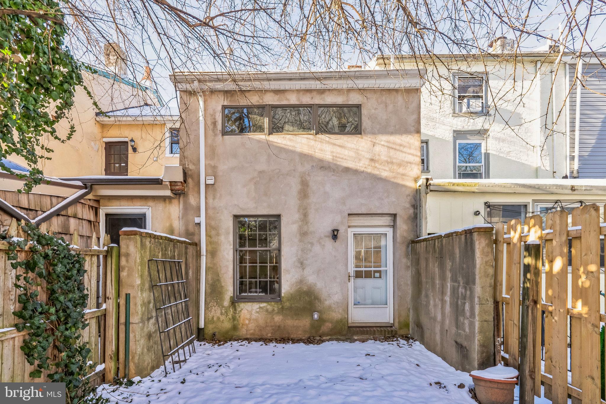 4543 BAKER ST