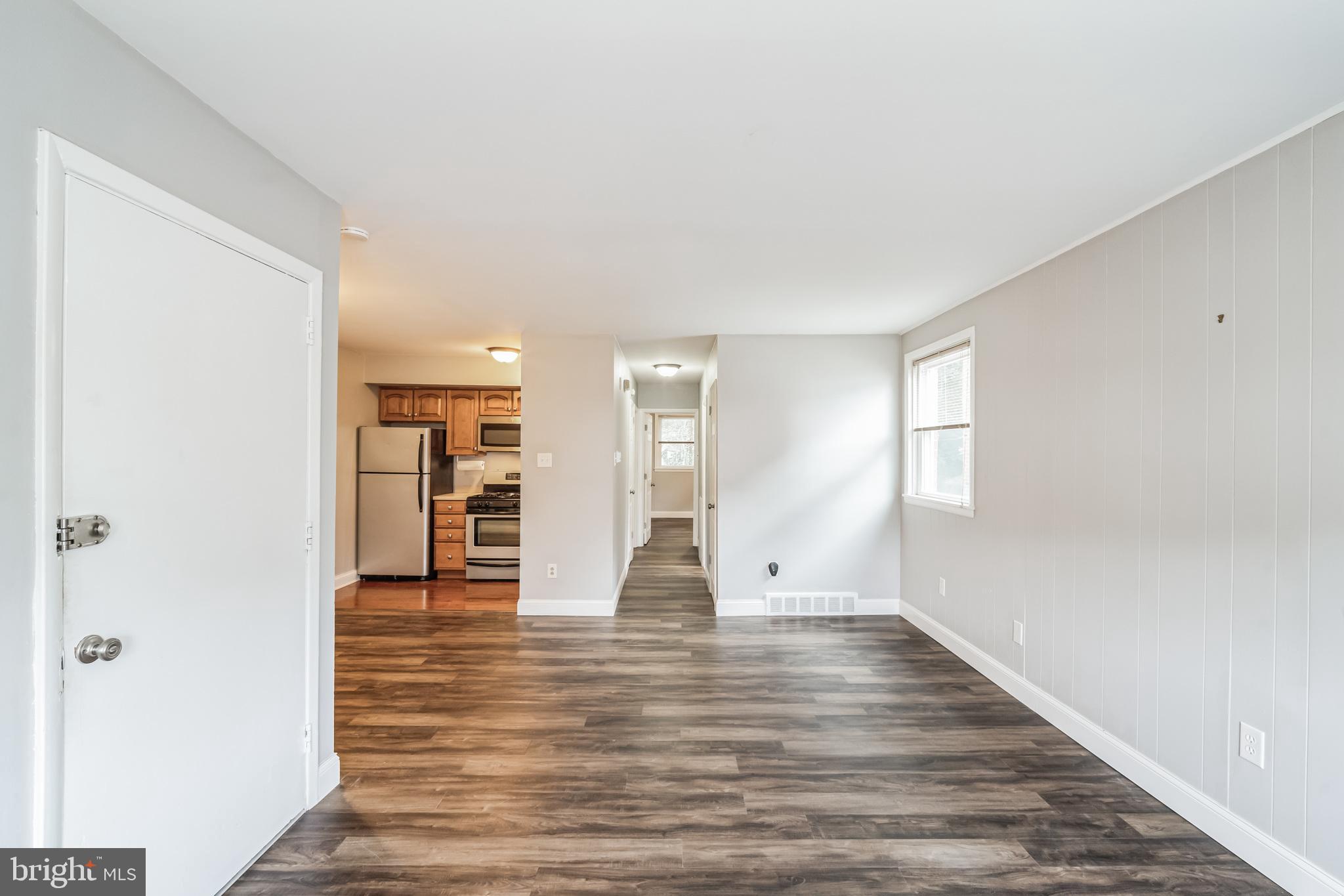 588 LIVEZEY ST ##2