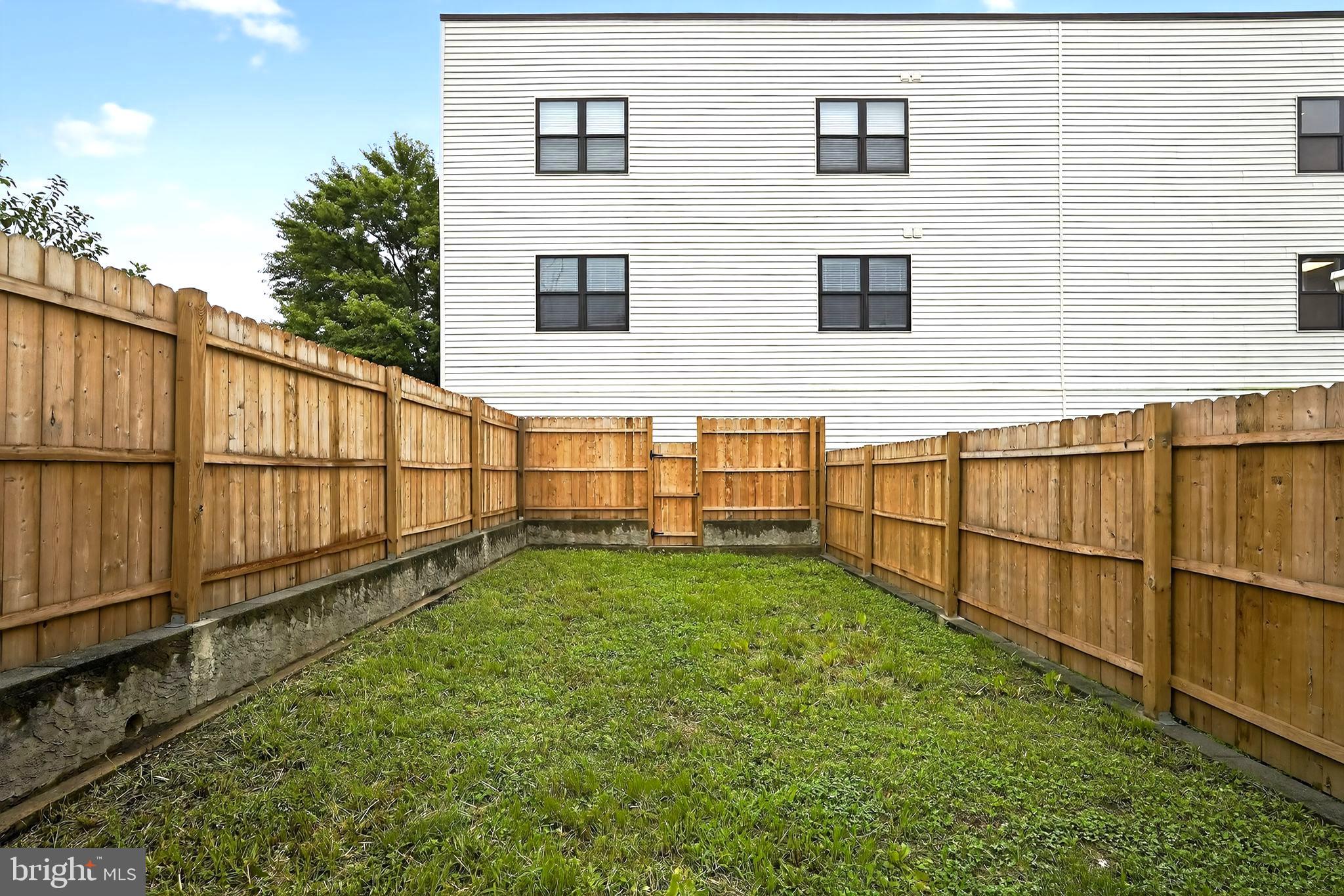 153 HERMITAGE STREET