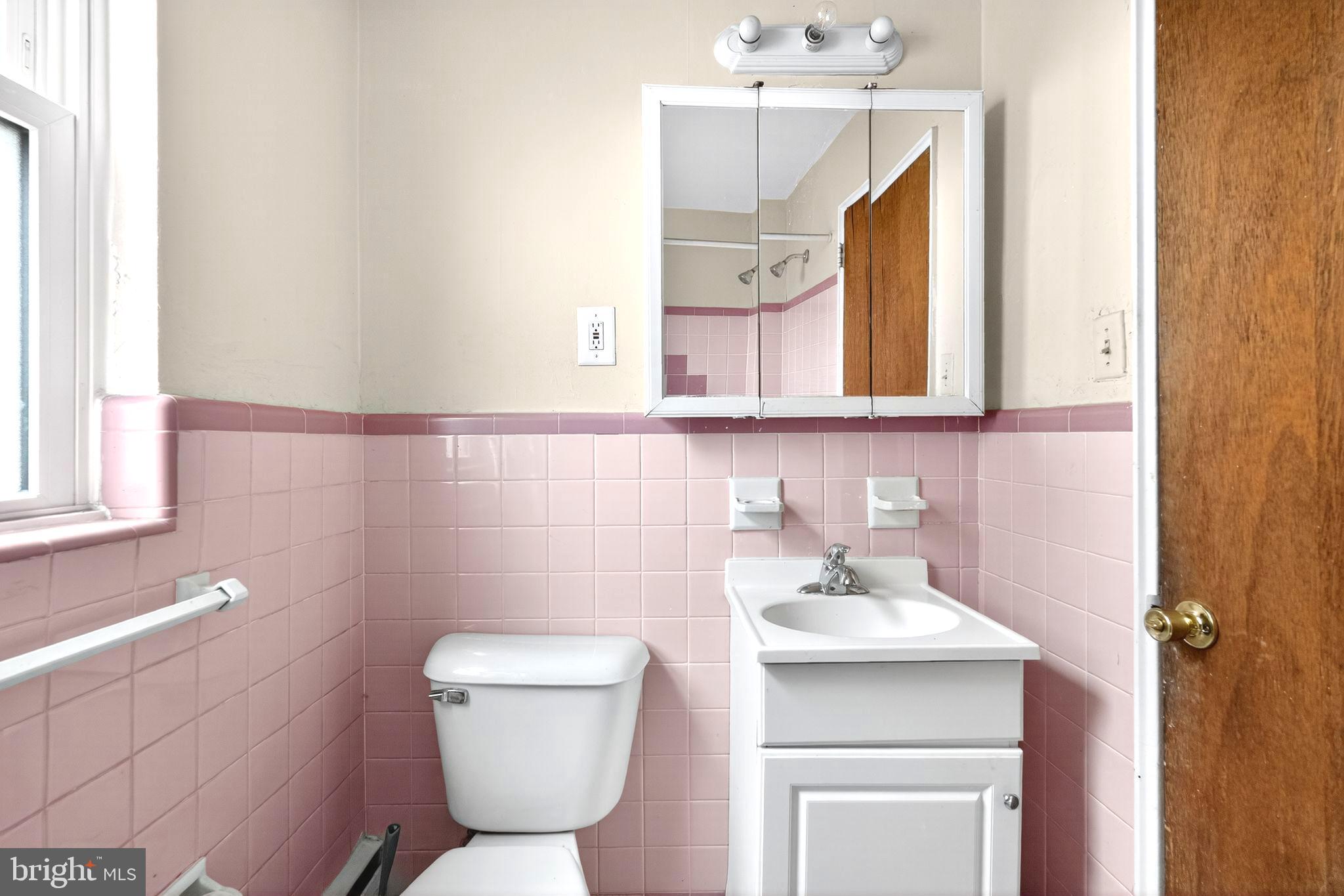 514 SEVILLE STREET 4