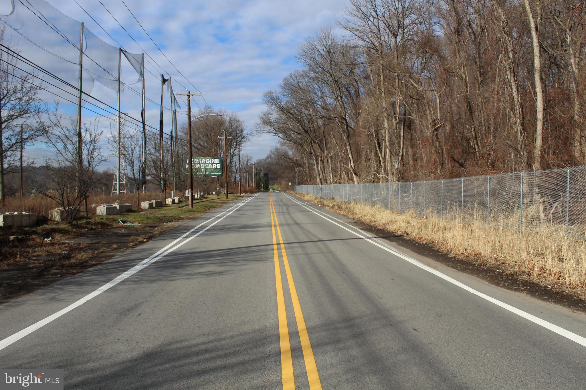 5401-5425 UMBRIA STREET