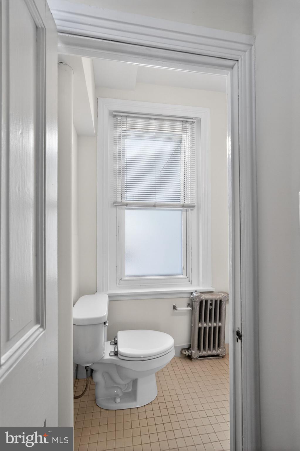 459 MARTIN STREET 2F