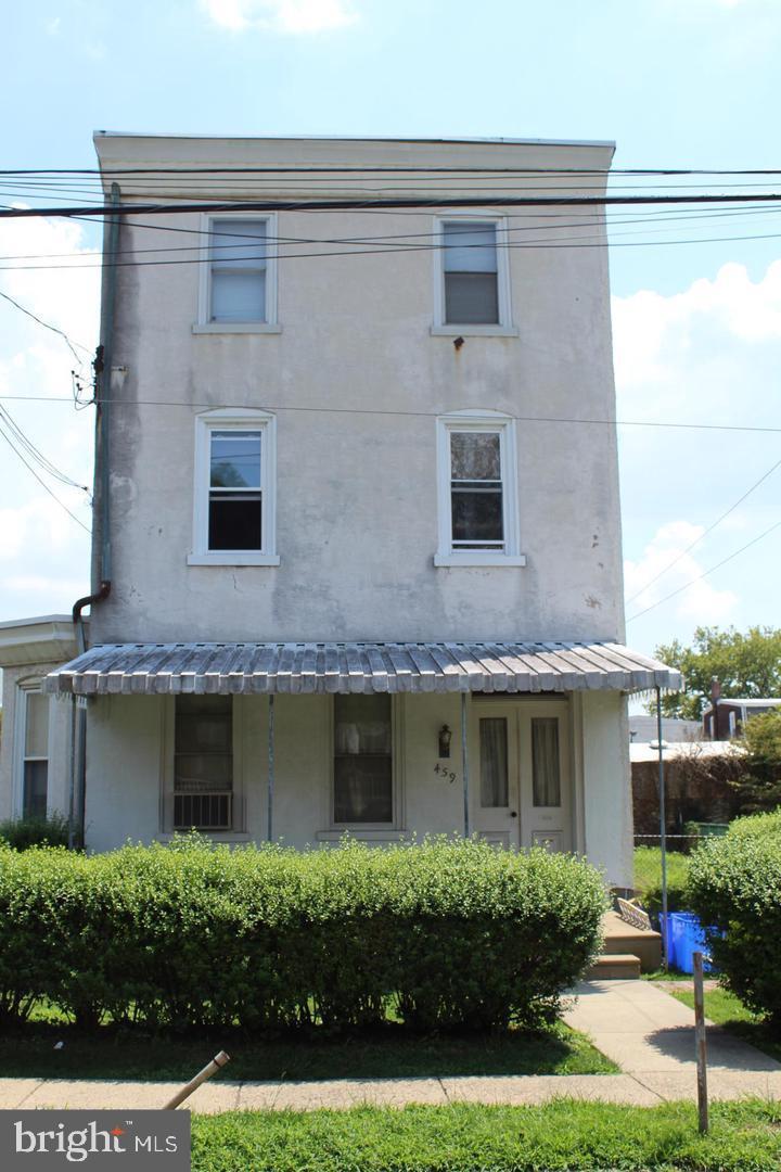 459 MARTIN STREET 2F