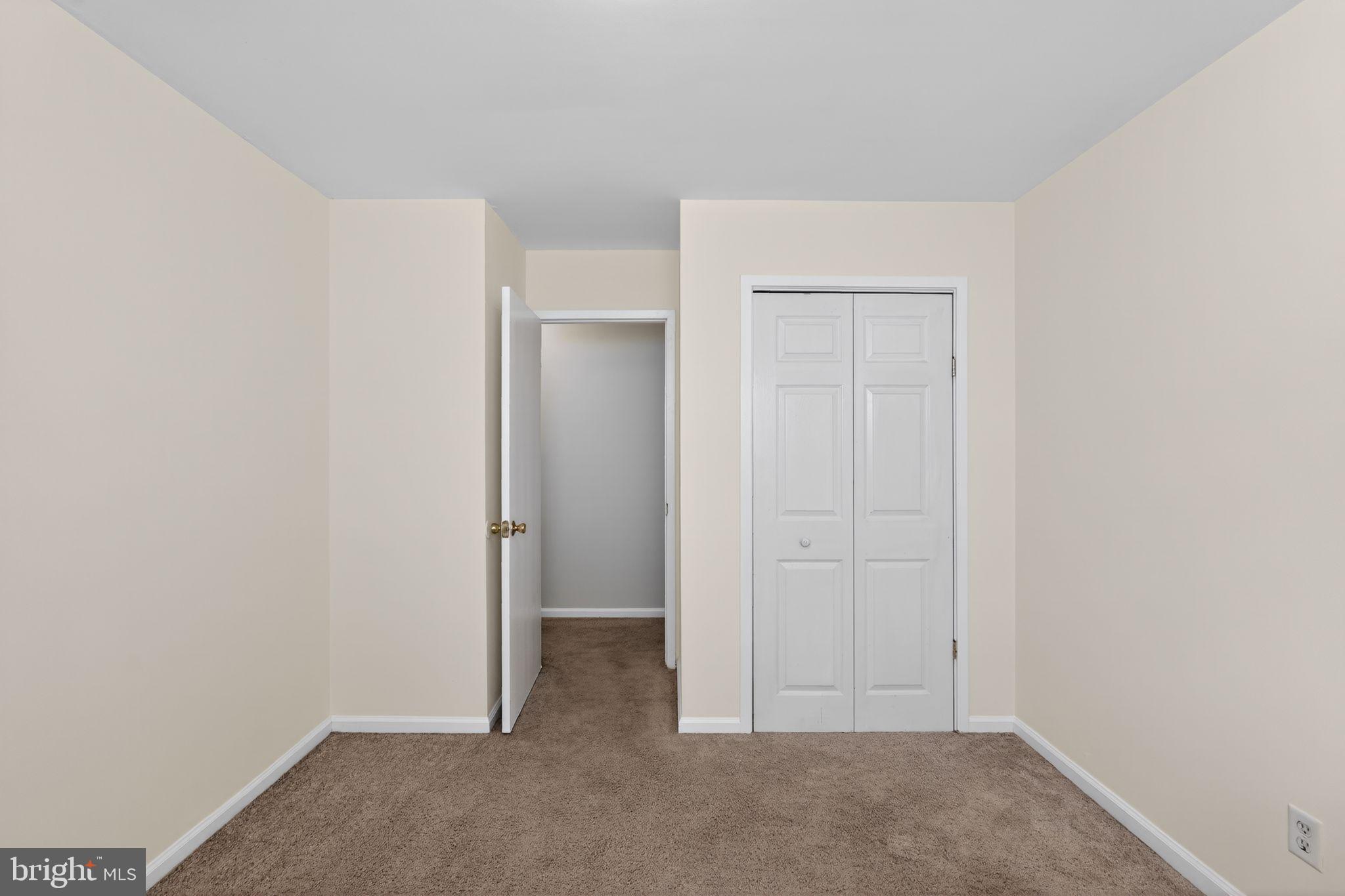 426 HARMON ROAD 2 FLR