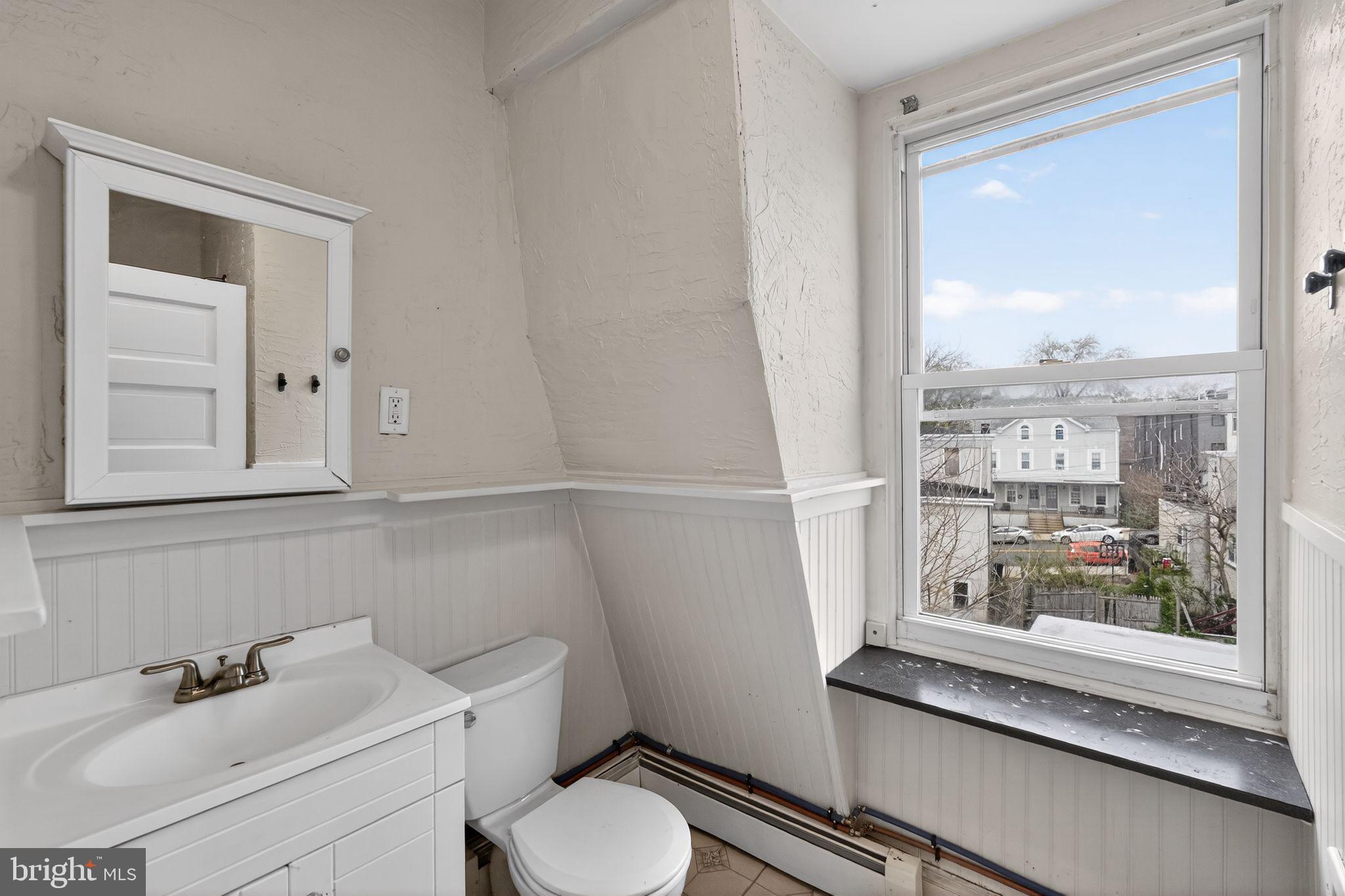 3507 INDIAN QUEEN LANE