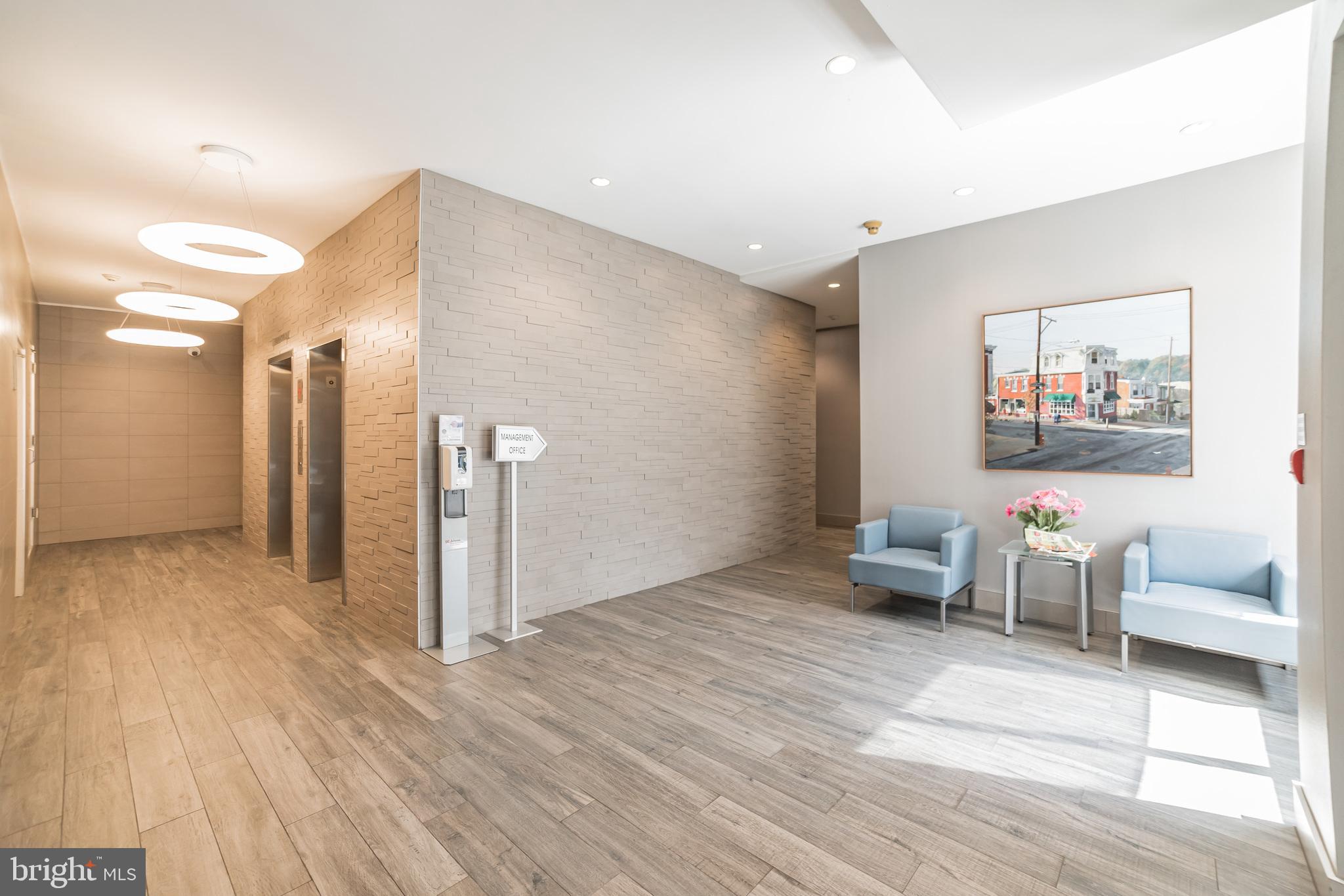 6100 HENRY AVENUE 4I