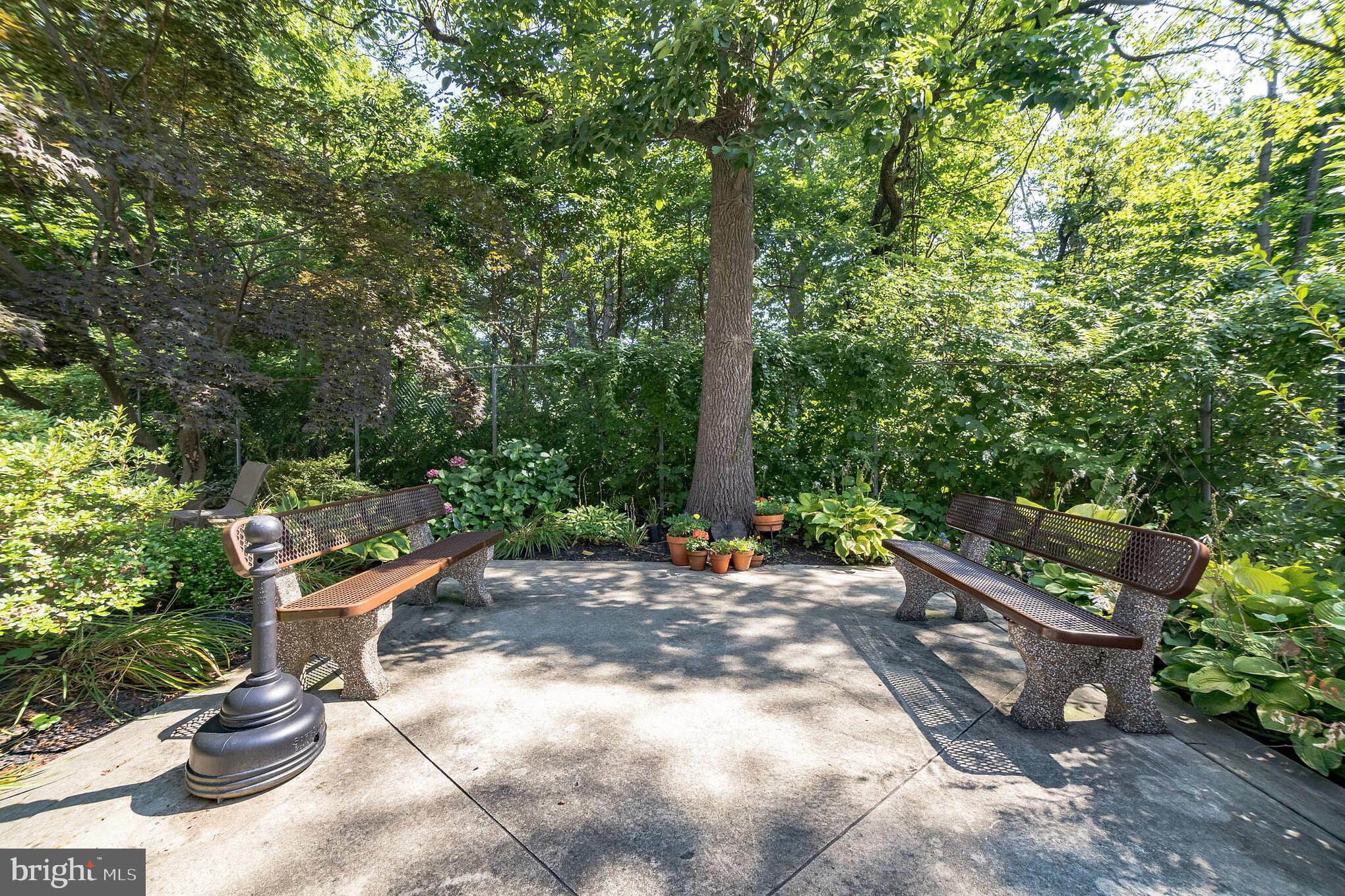 6100 HENRY AVENUE 4I