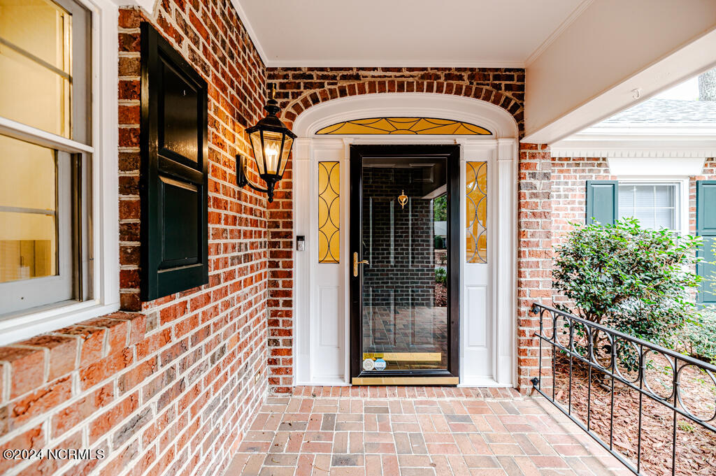 58 Manigault Place