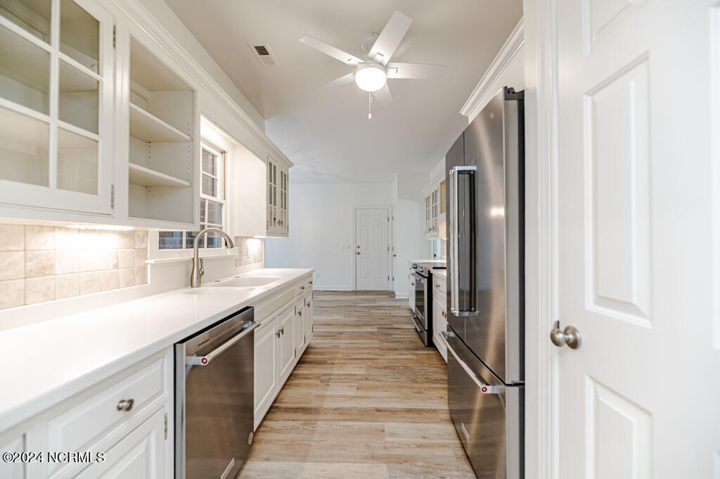 58 Manigault Place
