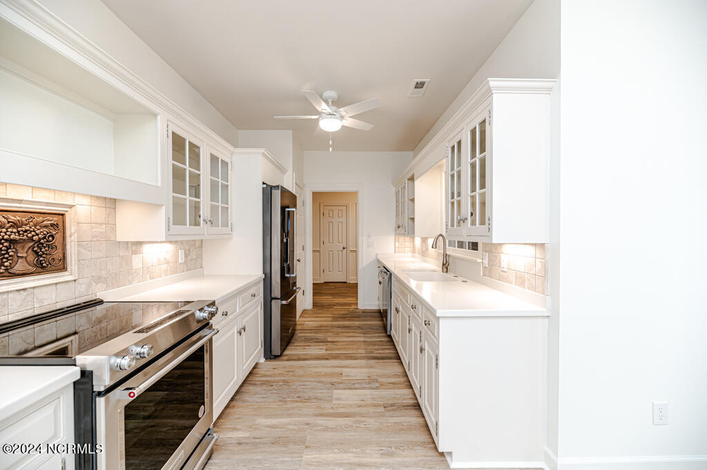 58 Manigault Place