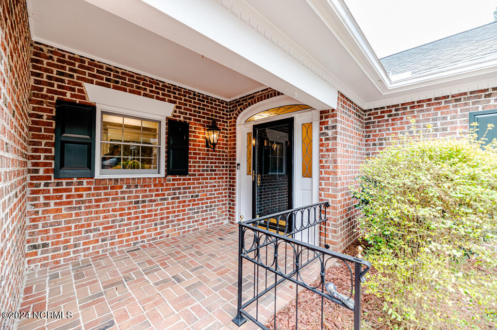 58 Manigault Place
