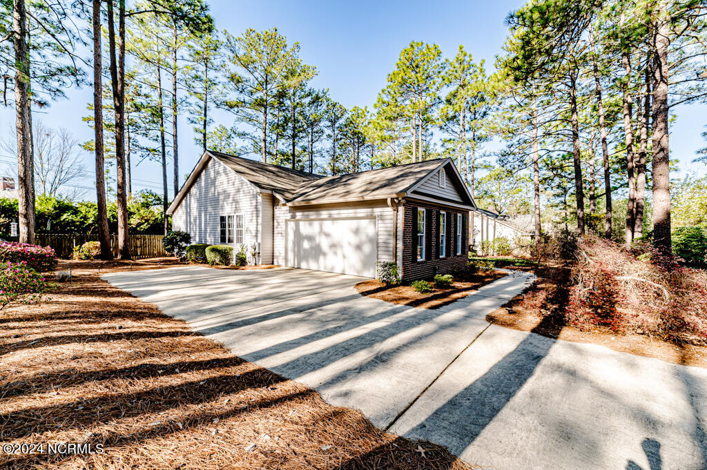 10 Moore Drive