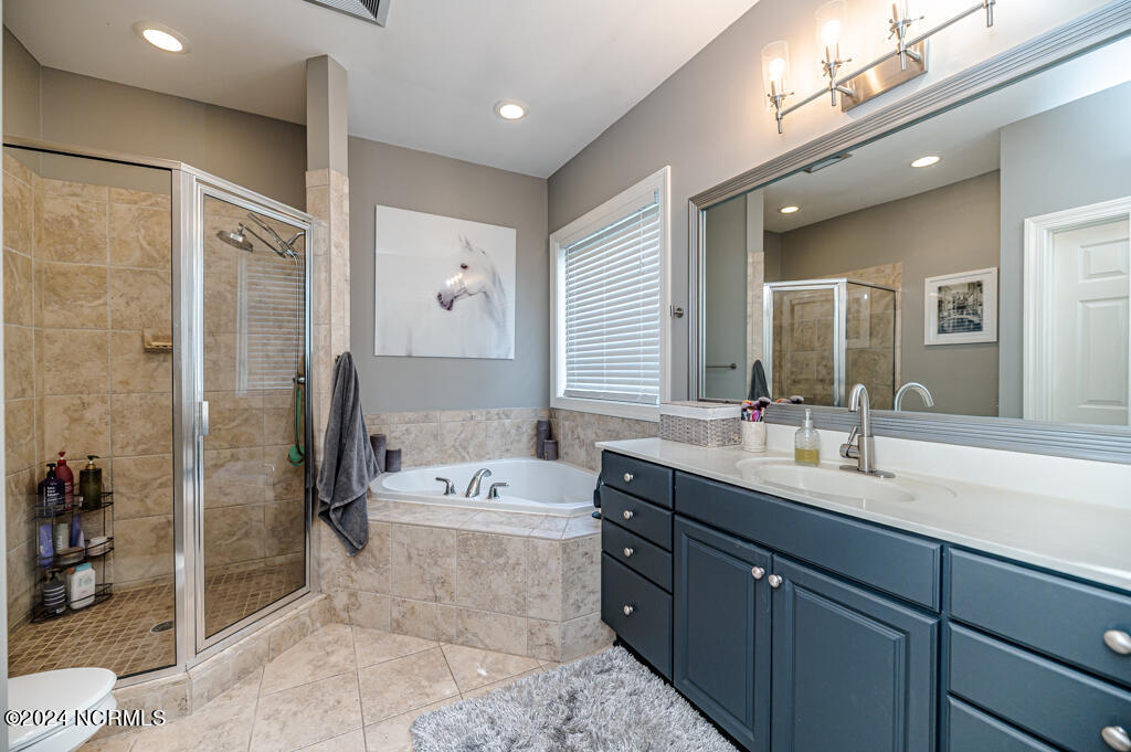 70 Lake View Drive E