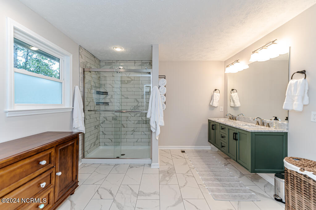 1221 Fort Bragg Road