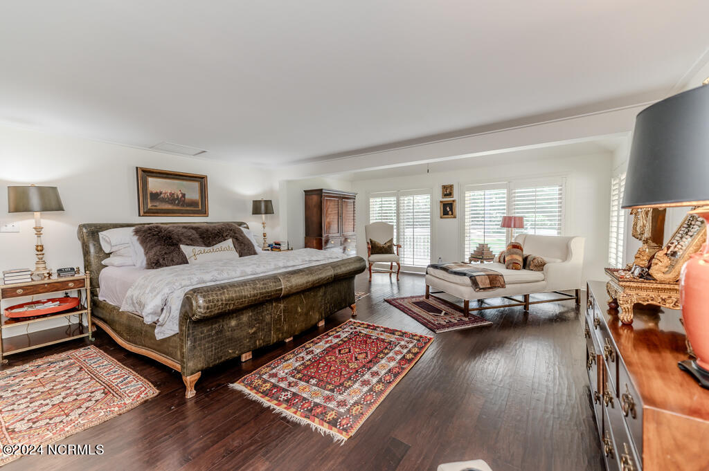 160 Lake Dornoch Drive