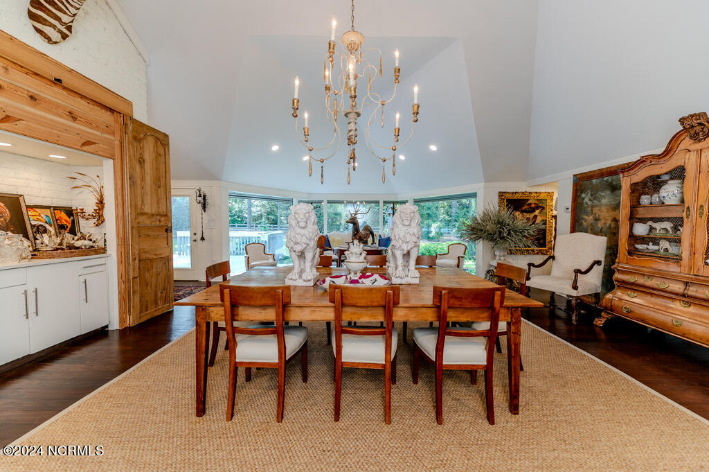 160 Lake Dornoch Drive