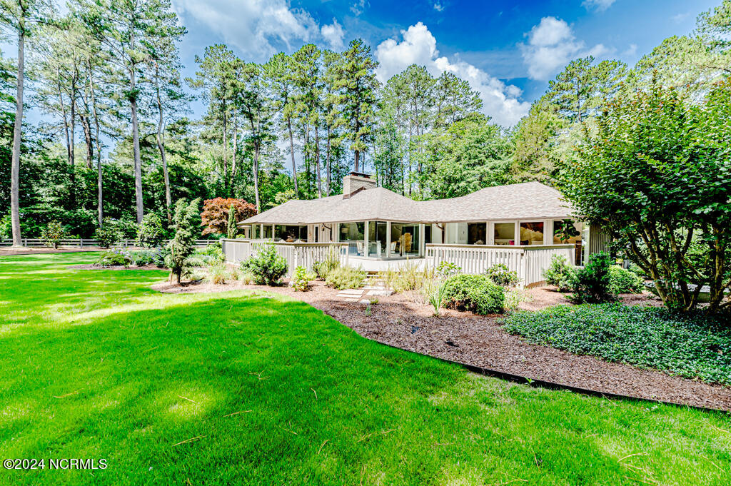 160 Lake Dornoch Drive