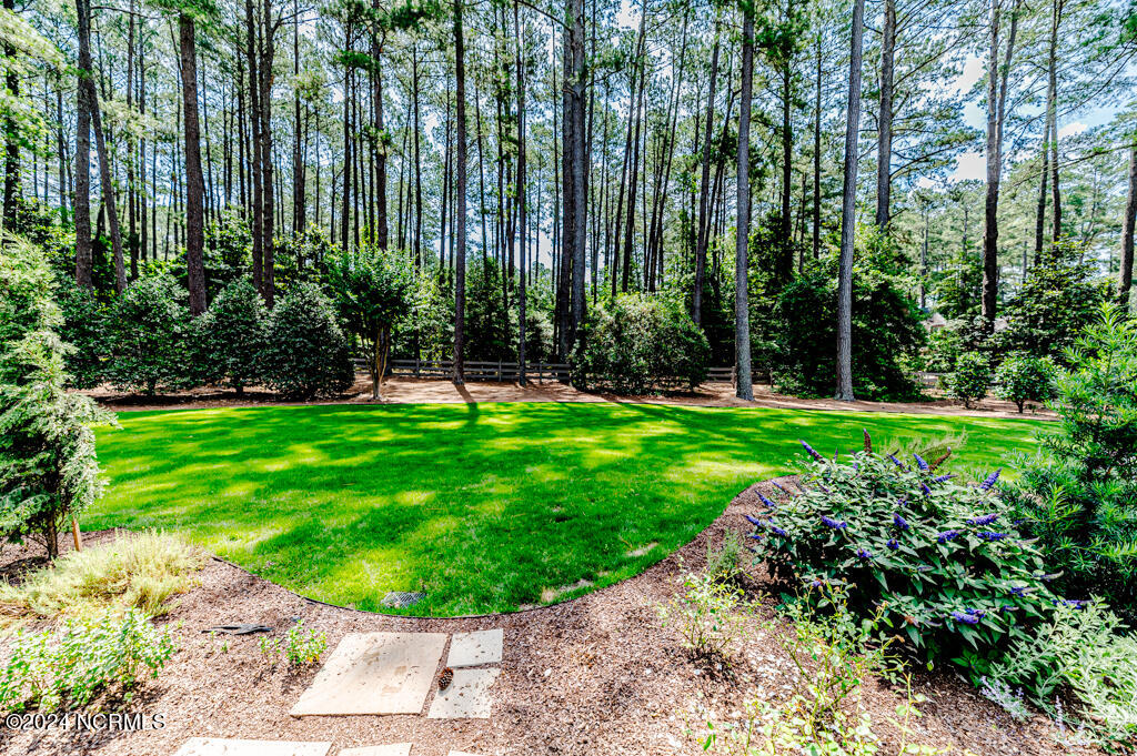 160 Lake Dornoch Drive