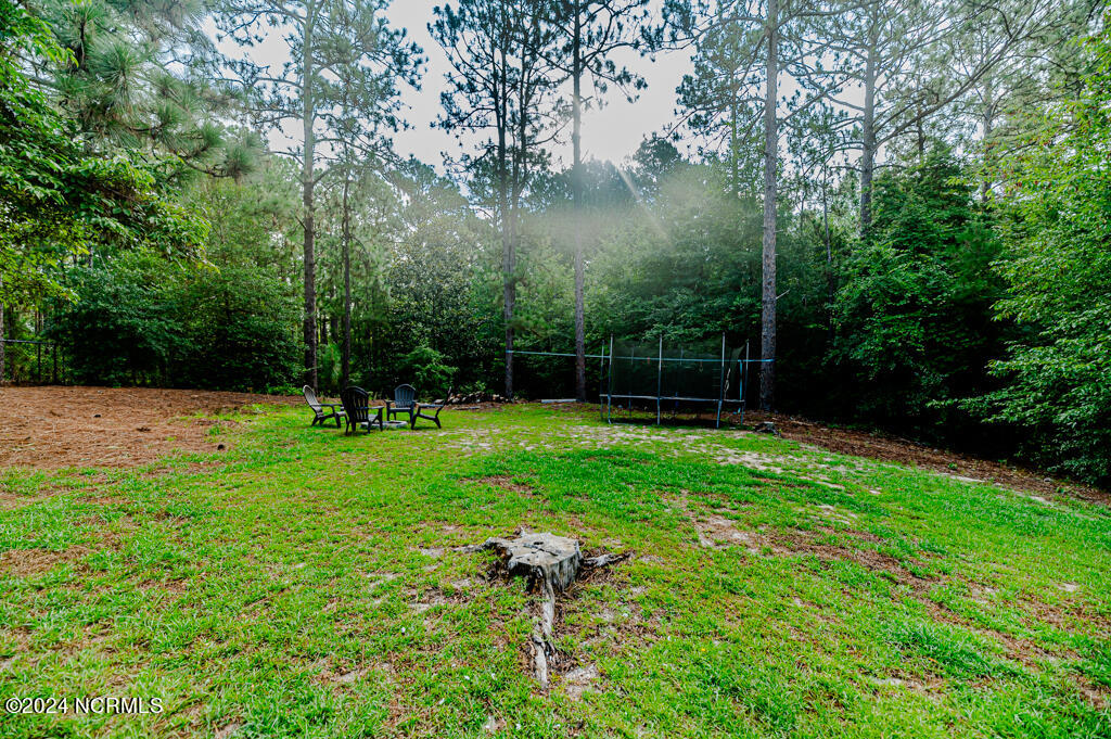 2420 W Longleaf Drive