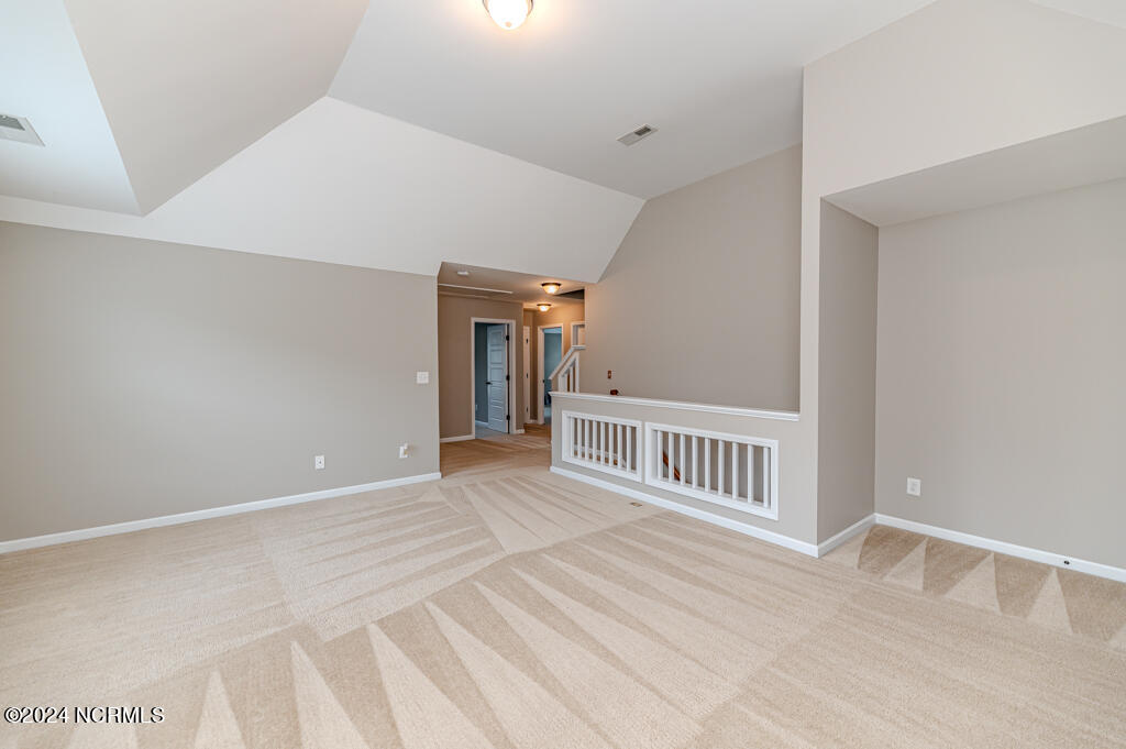 16 Spearhead Drive