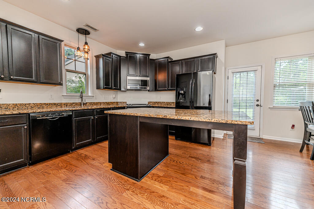 16 Spearhead Drive