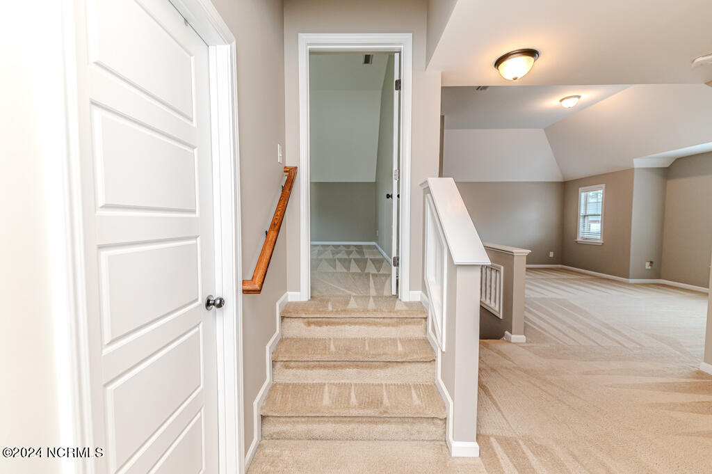 16 Spearhead Drive