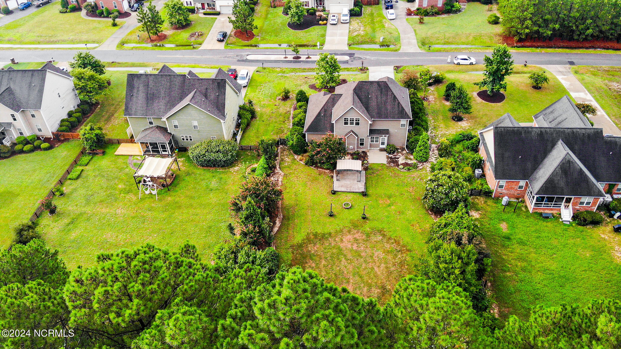 16 Spearhead Drive