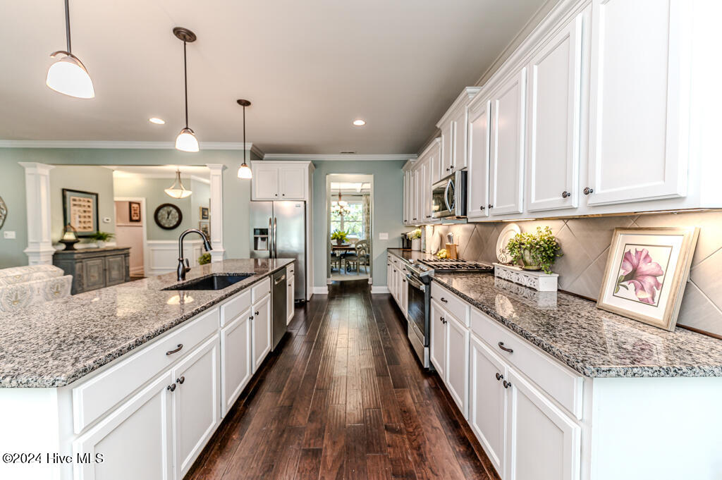 295 N Bracken Fern Lane