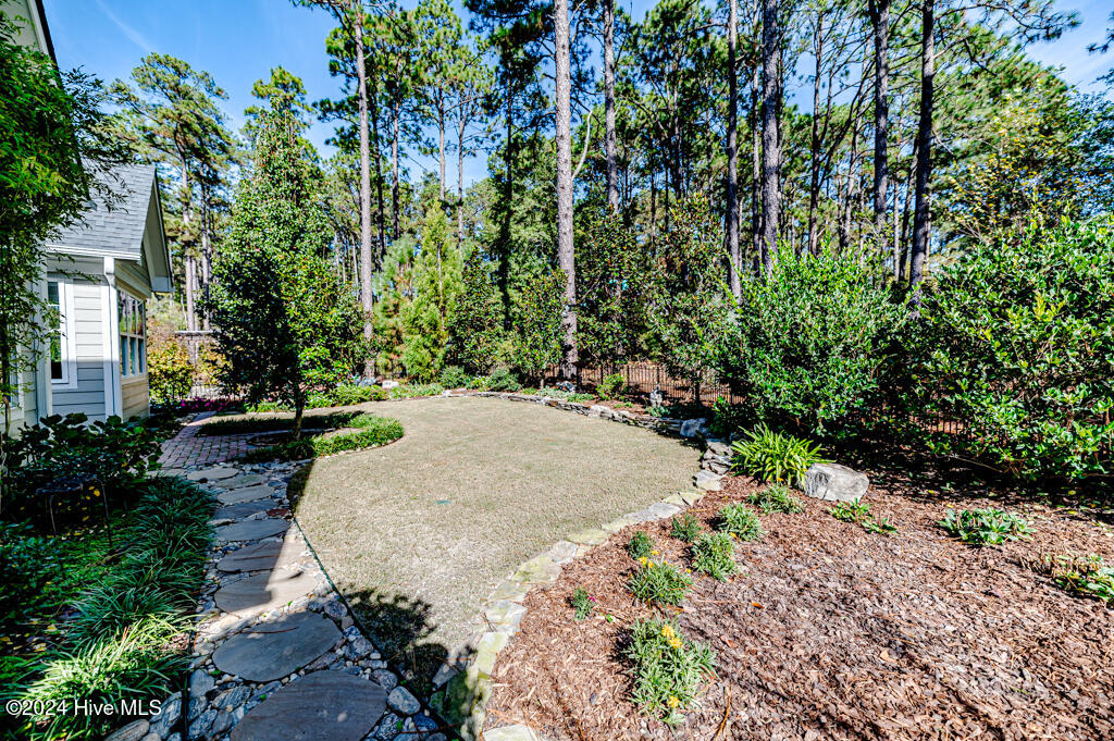 295 N Bracken Fern Lane