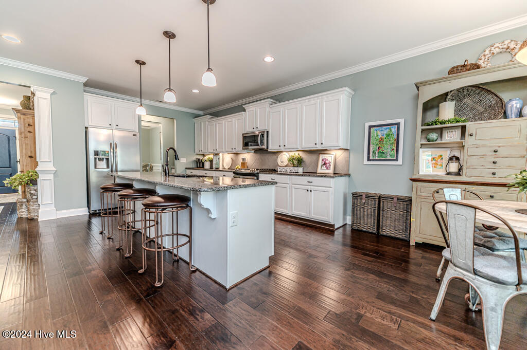 295 N Bracken Fern Lane