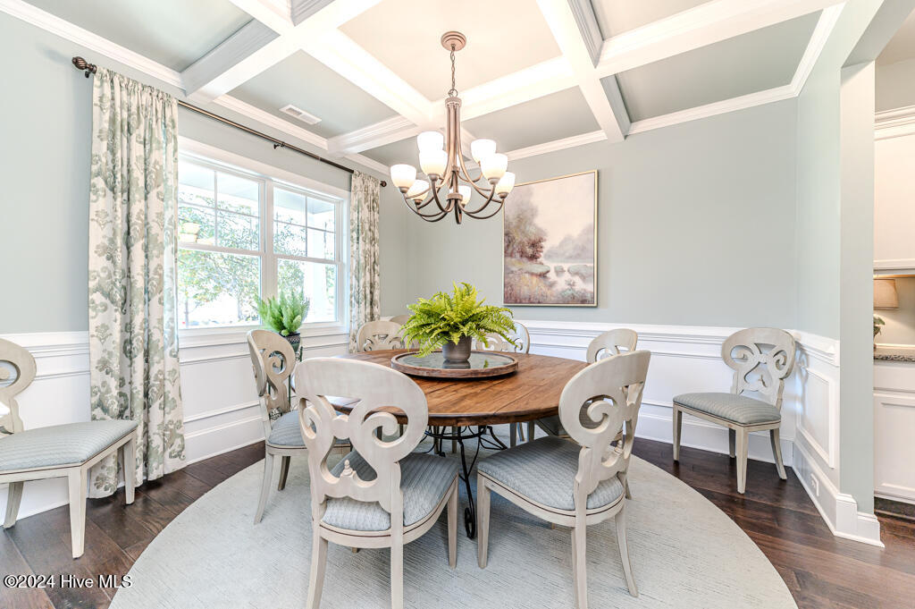 295 N Bracken Fern Lane