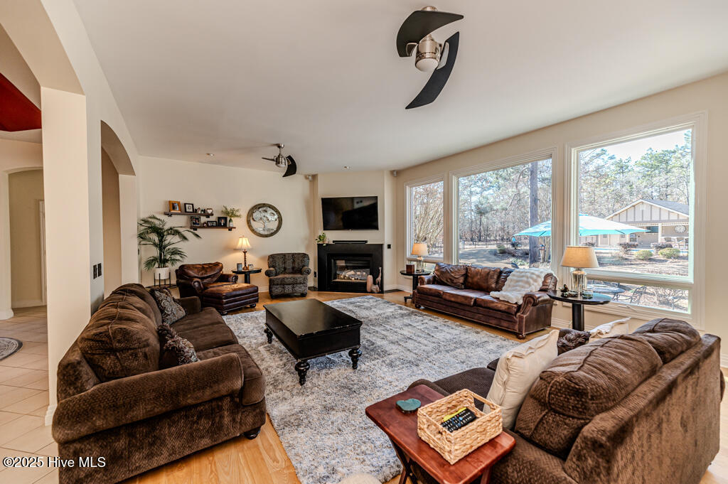 835 Lake Dornoch Drive