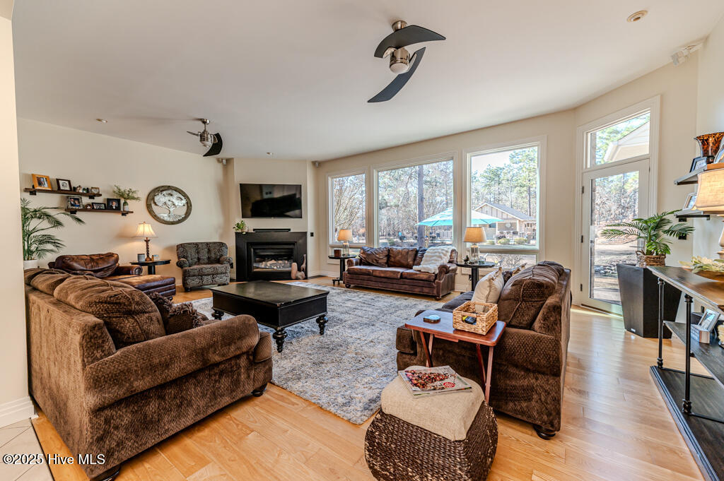835 Lake Dornoch Drive