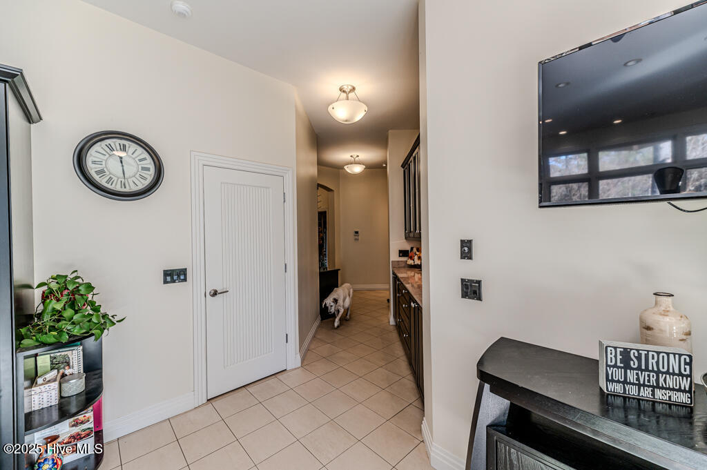 835 Lake Dornoch Drive