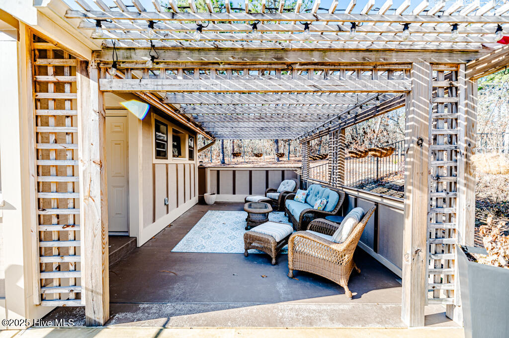 835 Lake Dornoch Drive