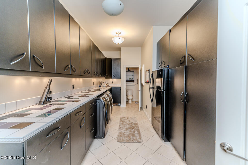 835 Lake Dornoch Drive