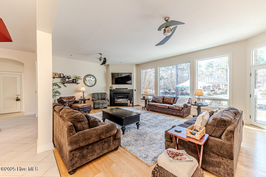 835 Lake Dornoch Drive