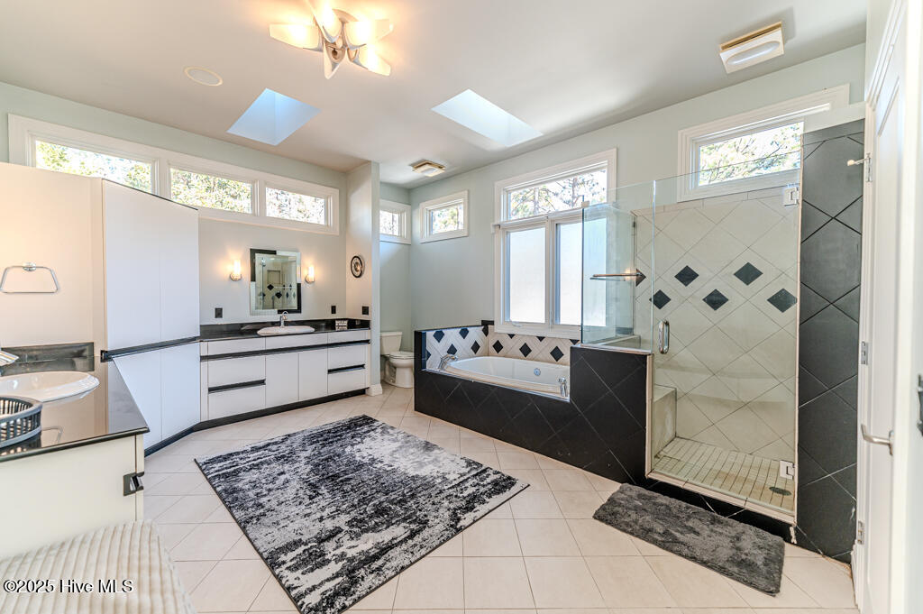 835 Lake Dornoch Drive