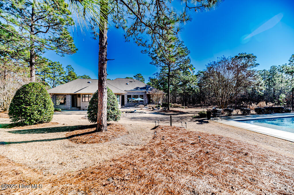 835 Lake Dornoch Drive