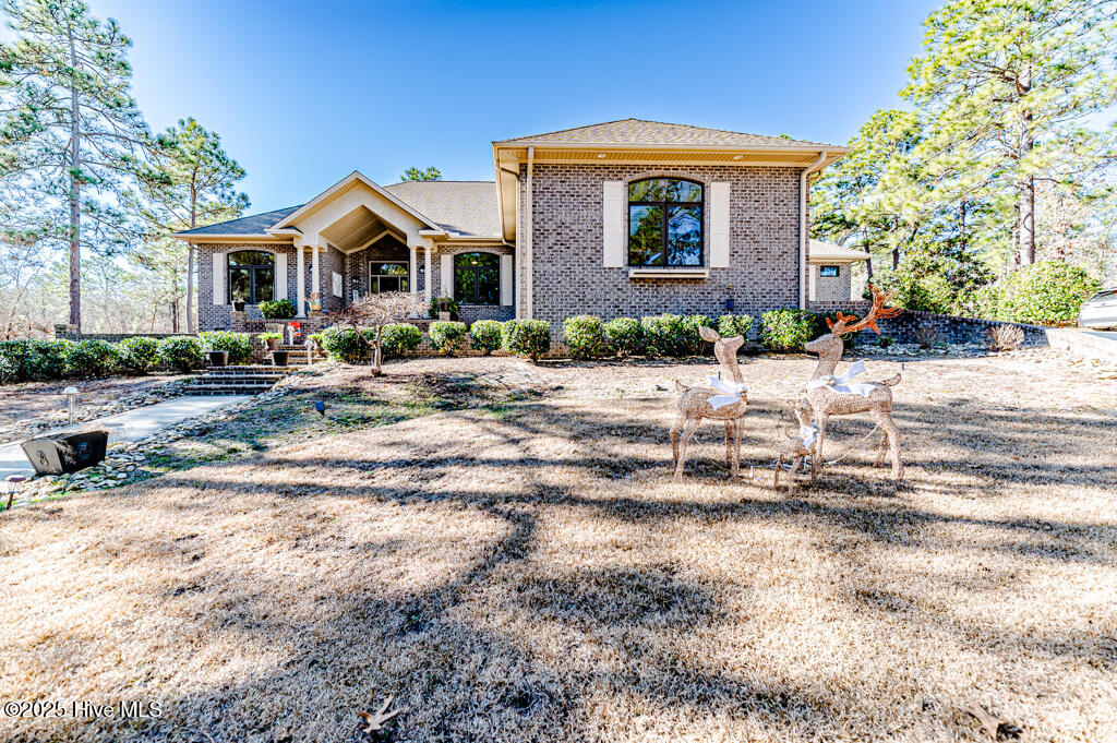 835 Lake Dornoch Drive