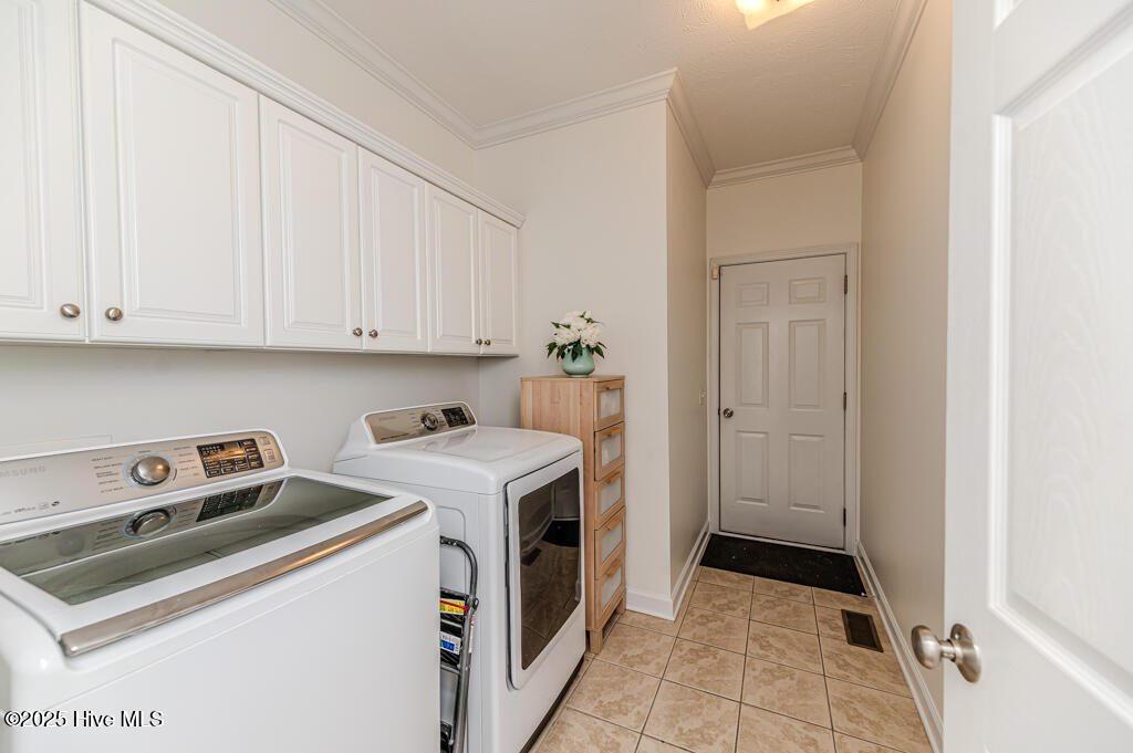 103 Rob Roy Road