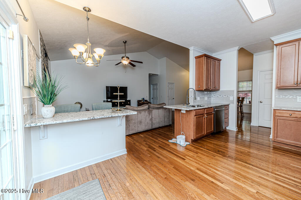 103 Rob Roy Road