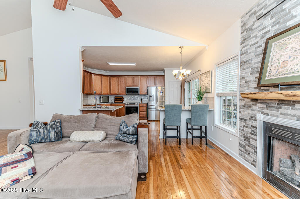 103 Rob Roy Road